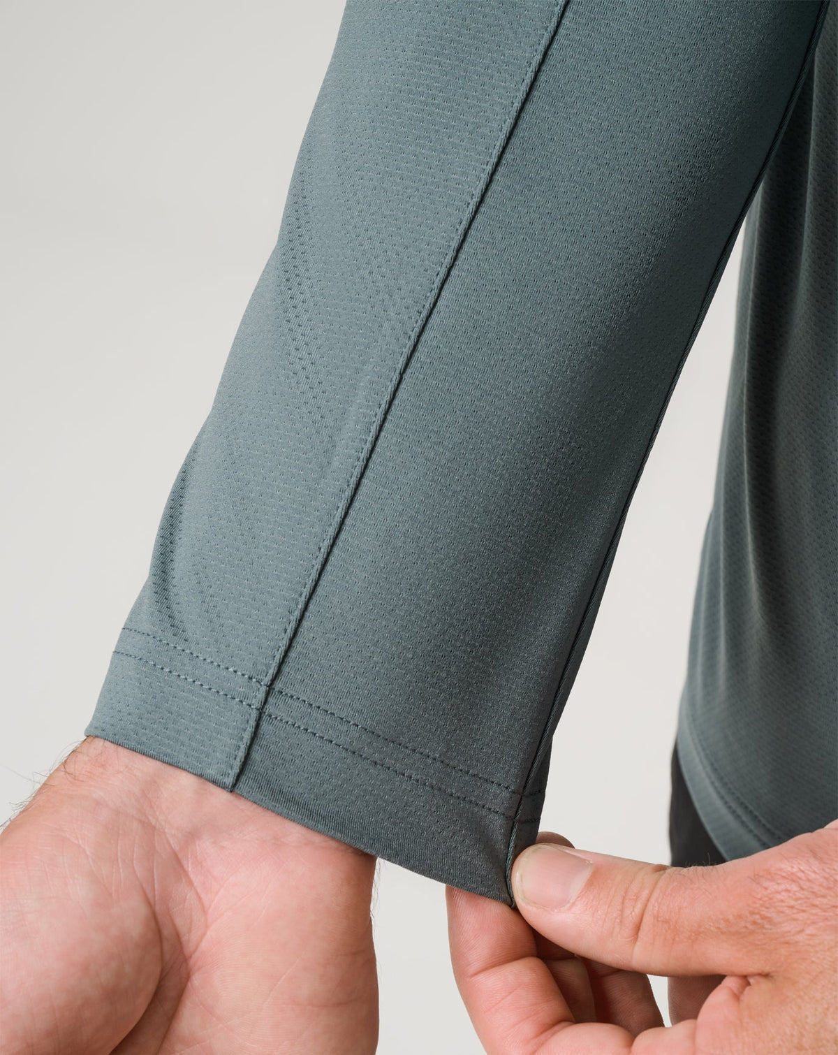 Heater Pro Quarter Zip Balsam Green | Travis Mathew