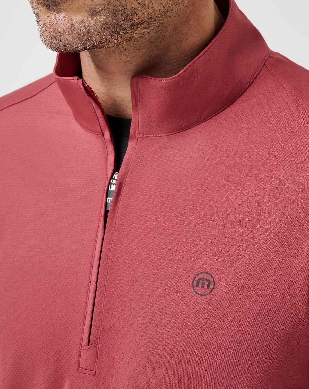 Heater Pro Quarter Zip Roan Rouge | Travis Mathew