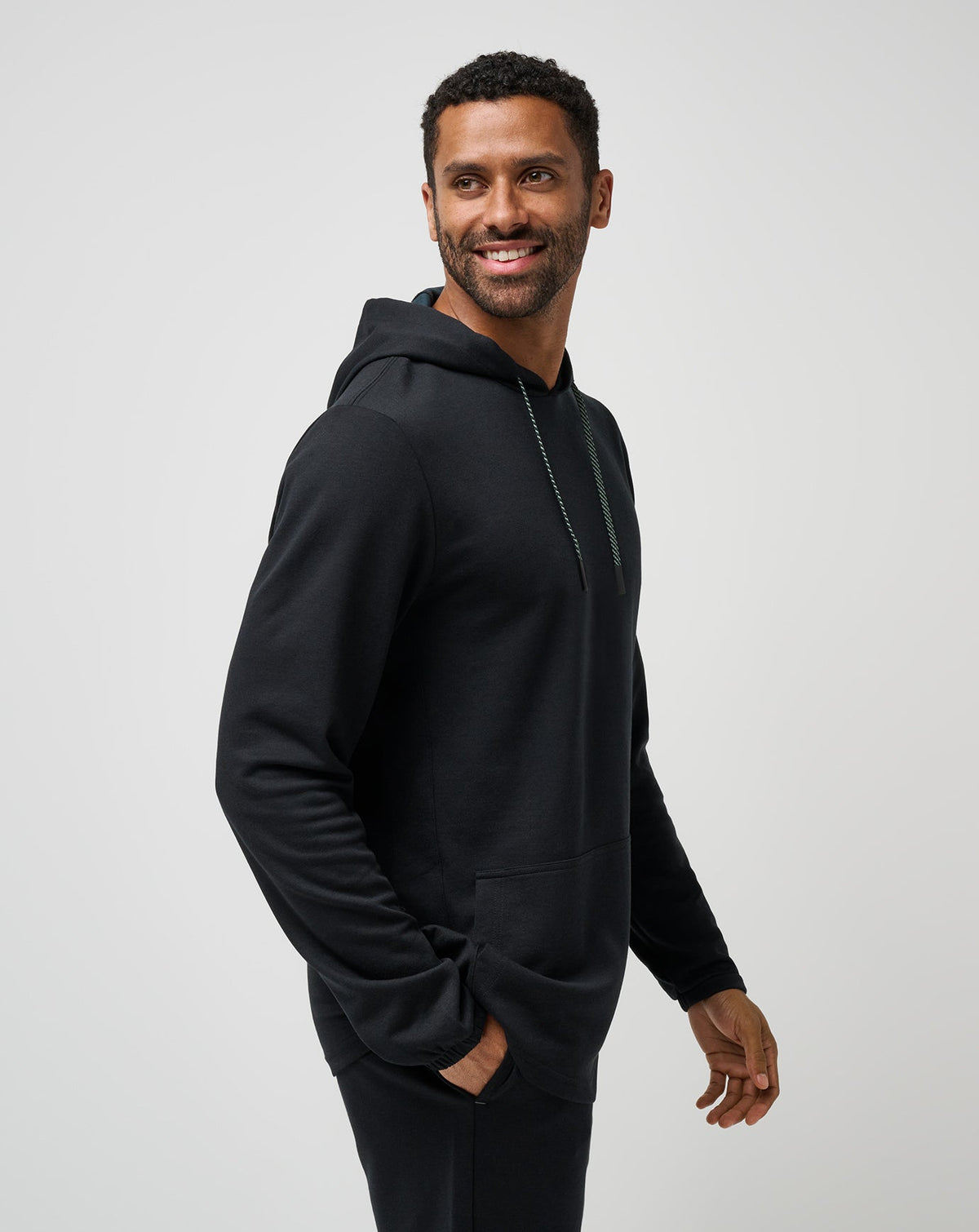 Sideslip Hoodie Black | Travis Mathew