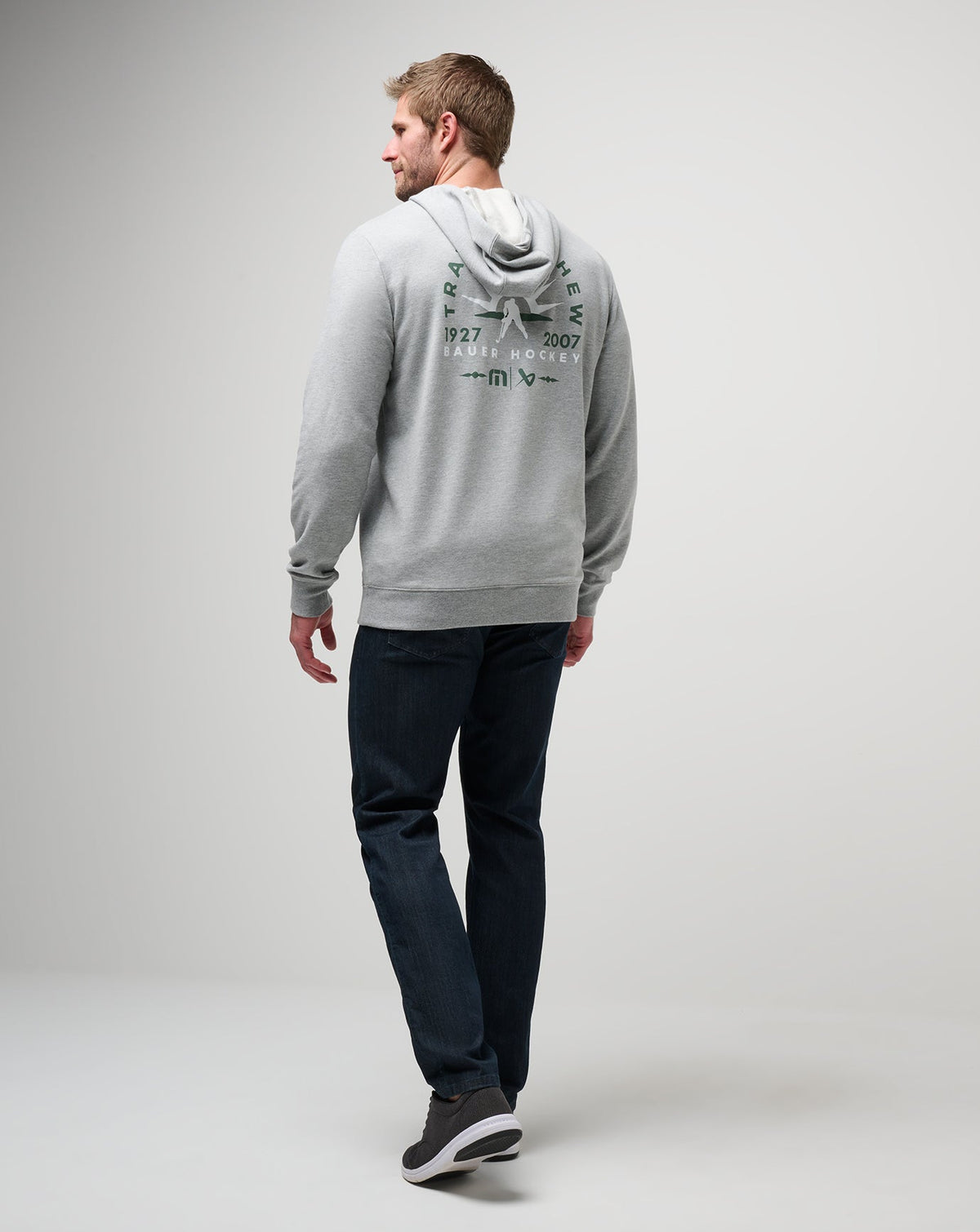 Glacier Hike Hoodie Heather Grey | Travis Mathew