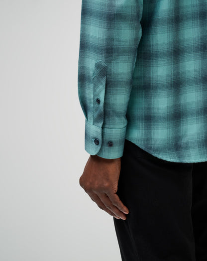 Cloud Flannel Plaid Button-Up Total Eclipse/Cameo | Travis Mathew