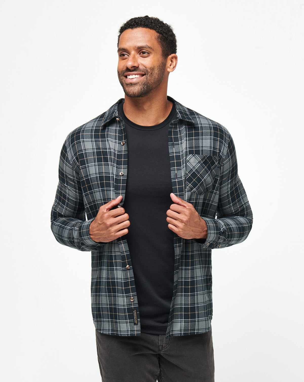 Sir Travis Button-Up Black | Travis Mathew