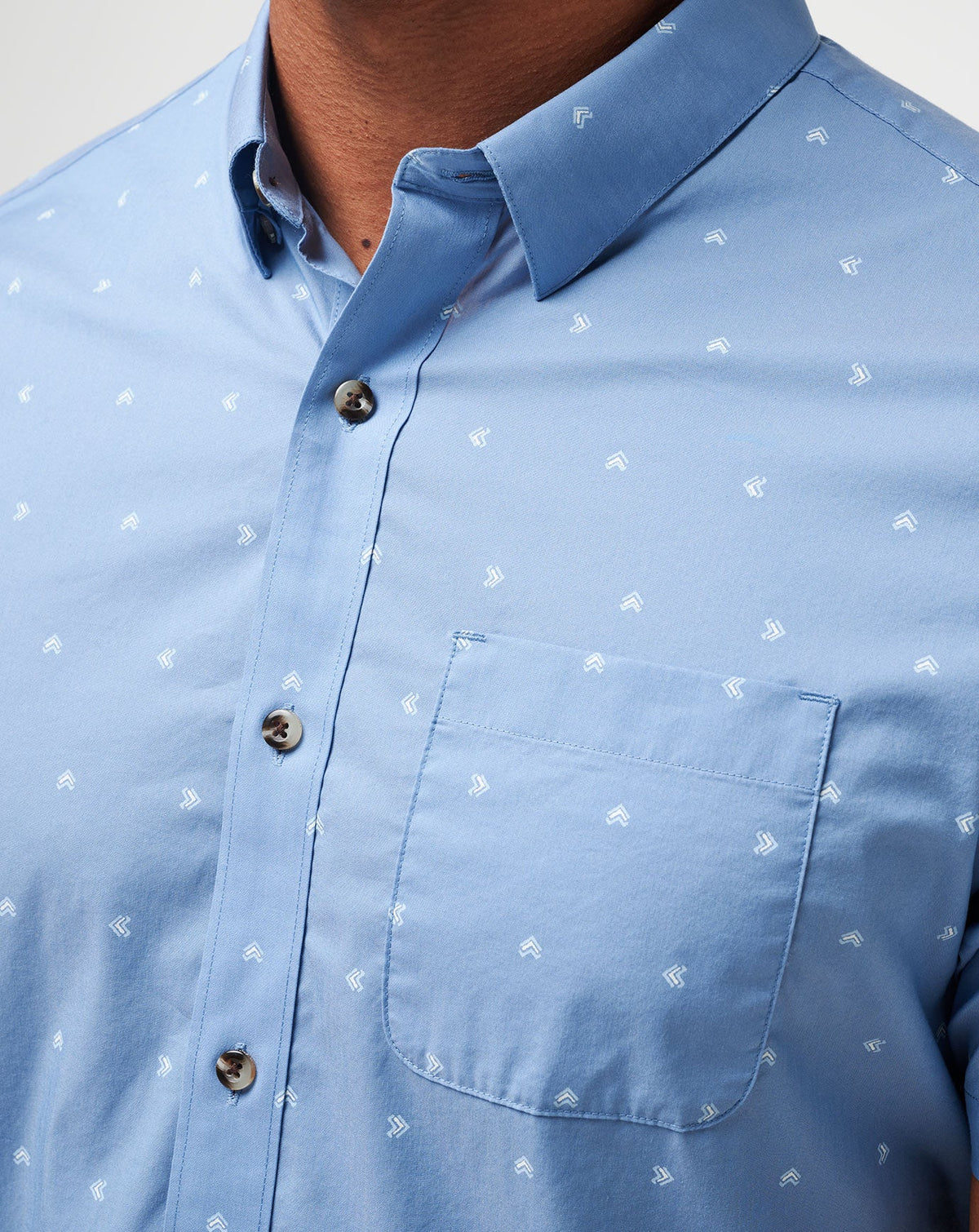 Wind It In Button-Up Heather Quiet Harbor | Travis Mathew