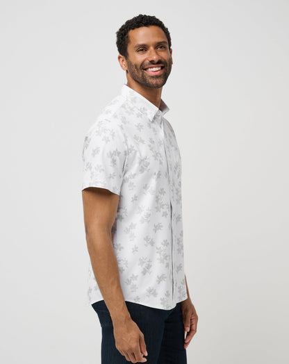 Mist On The Lake Button-Up White | Travis Mathew