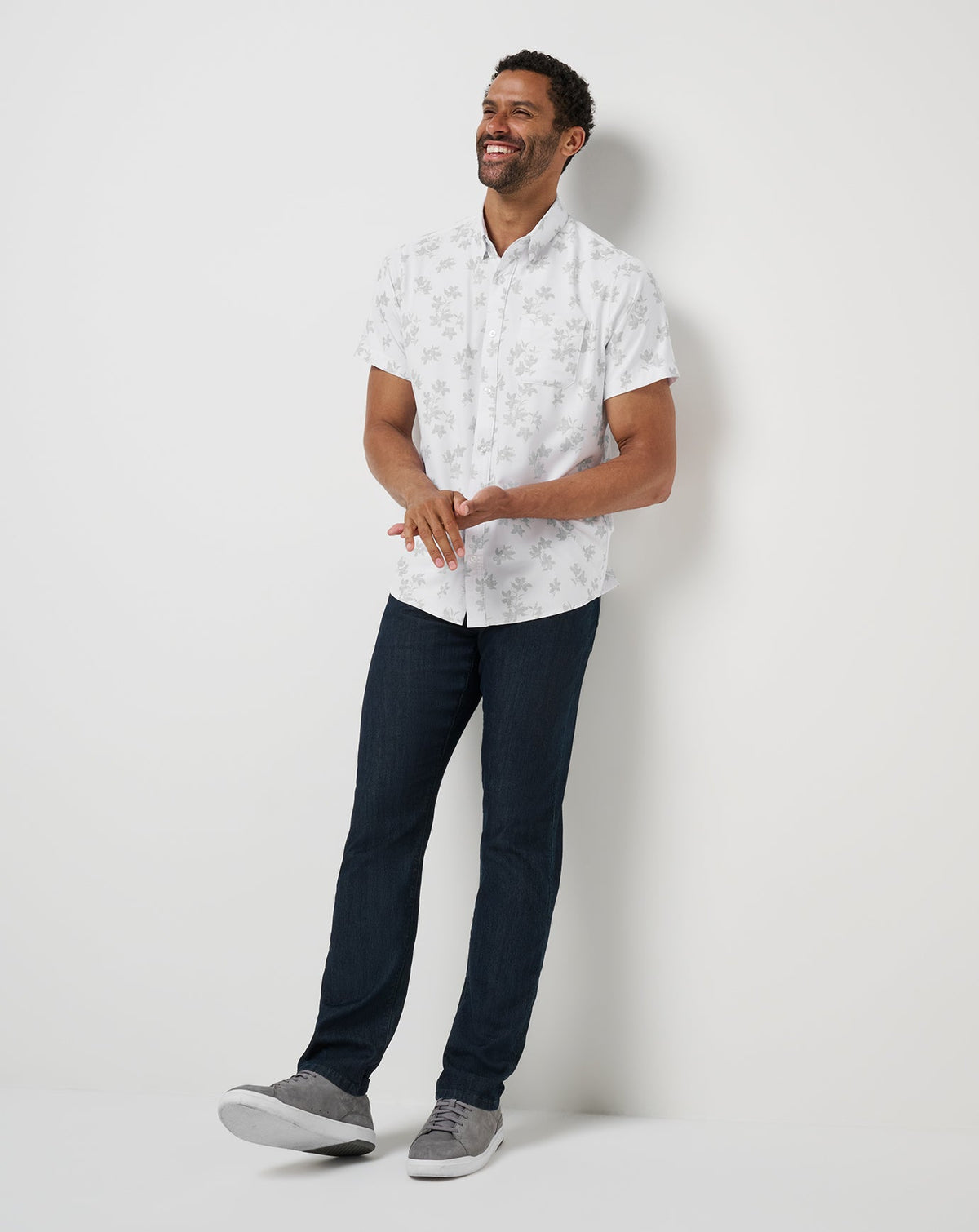 Mist On The Lake Button-Up White | Travis Mathew