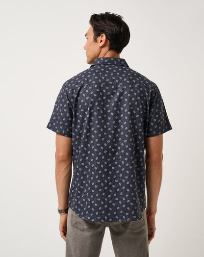 Techwoven Grey Wind Button-Up Heather Black | Travis Mathew