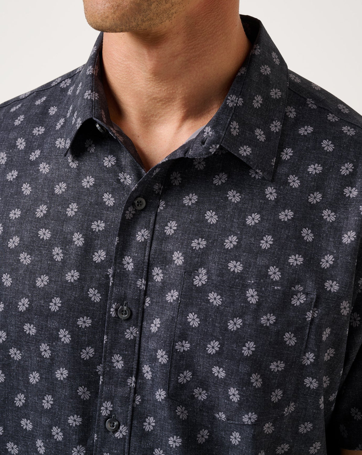 Techwoven Grey Wind Button-Up Heather Black | Travis Mathew