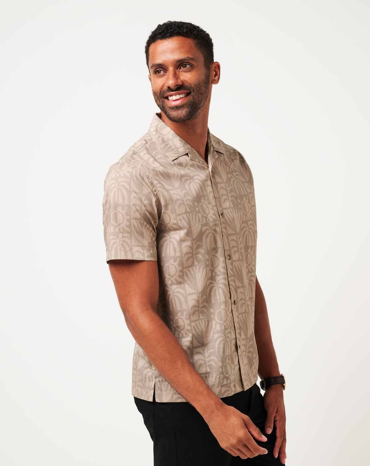 Desert Sun Button-Up Italian Sand | Travis Mathew