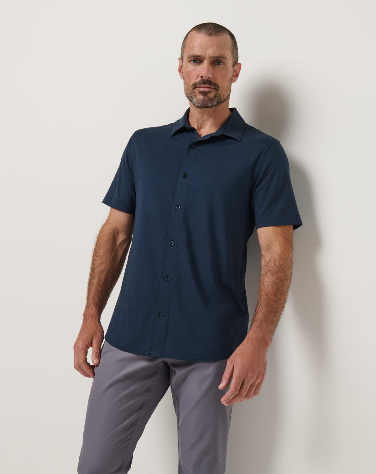 The Heater Button-Up Total Eclipse | Travis Mathew