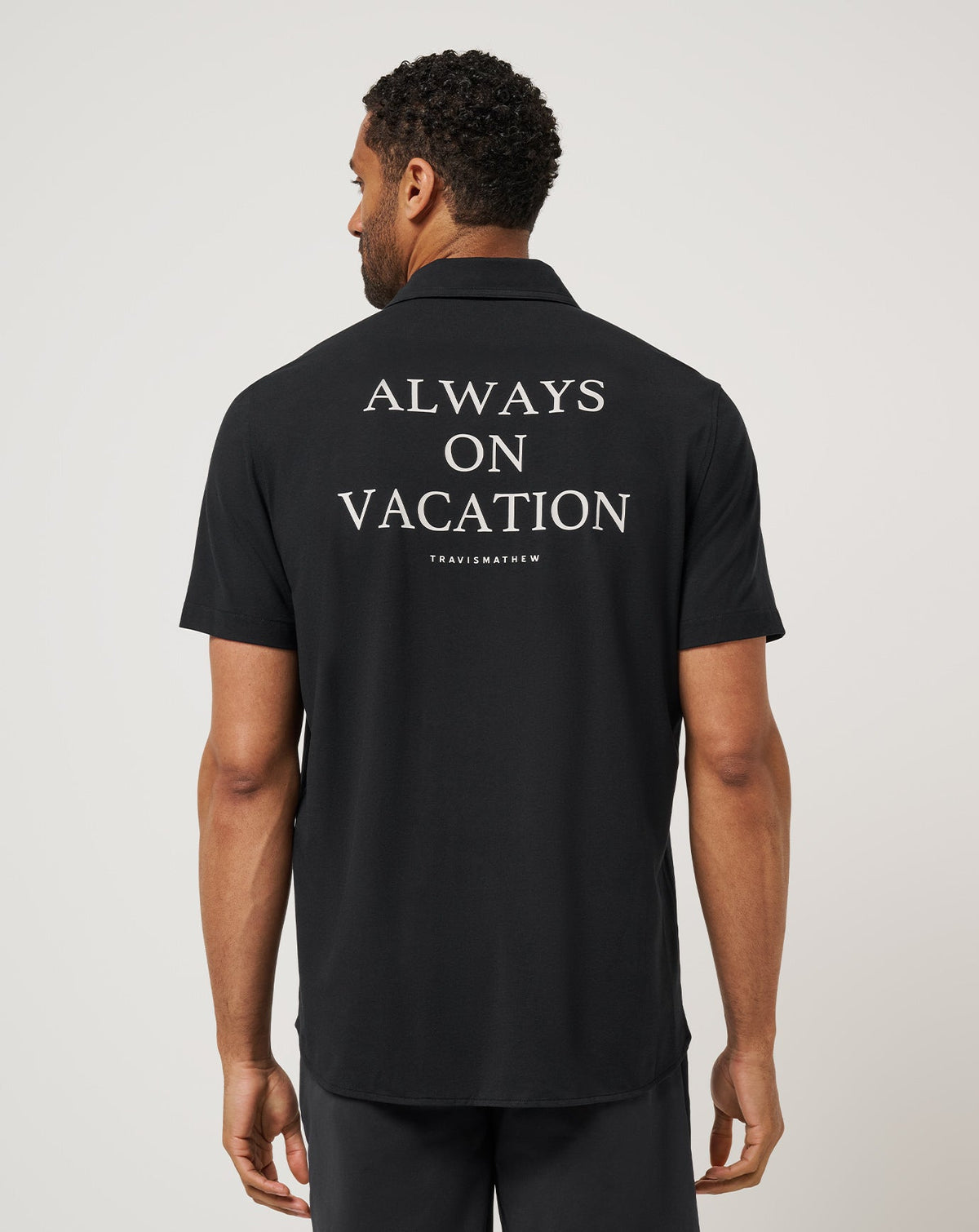 Poolside Pitcher Button-Up Black | Travis Mathew