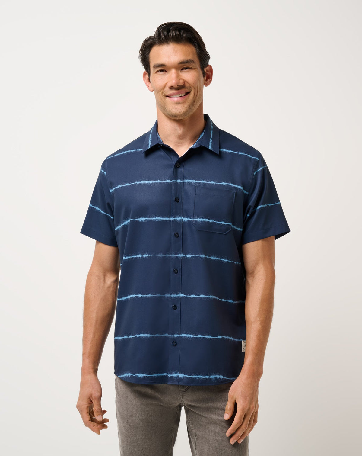 Techwoven Sundaze Button-Up Total Eclipse | Travis Mathew