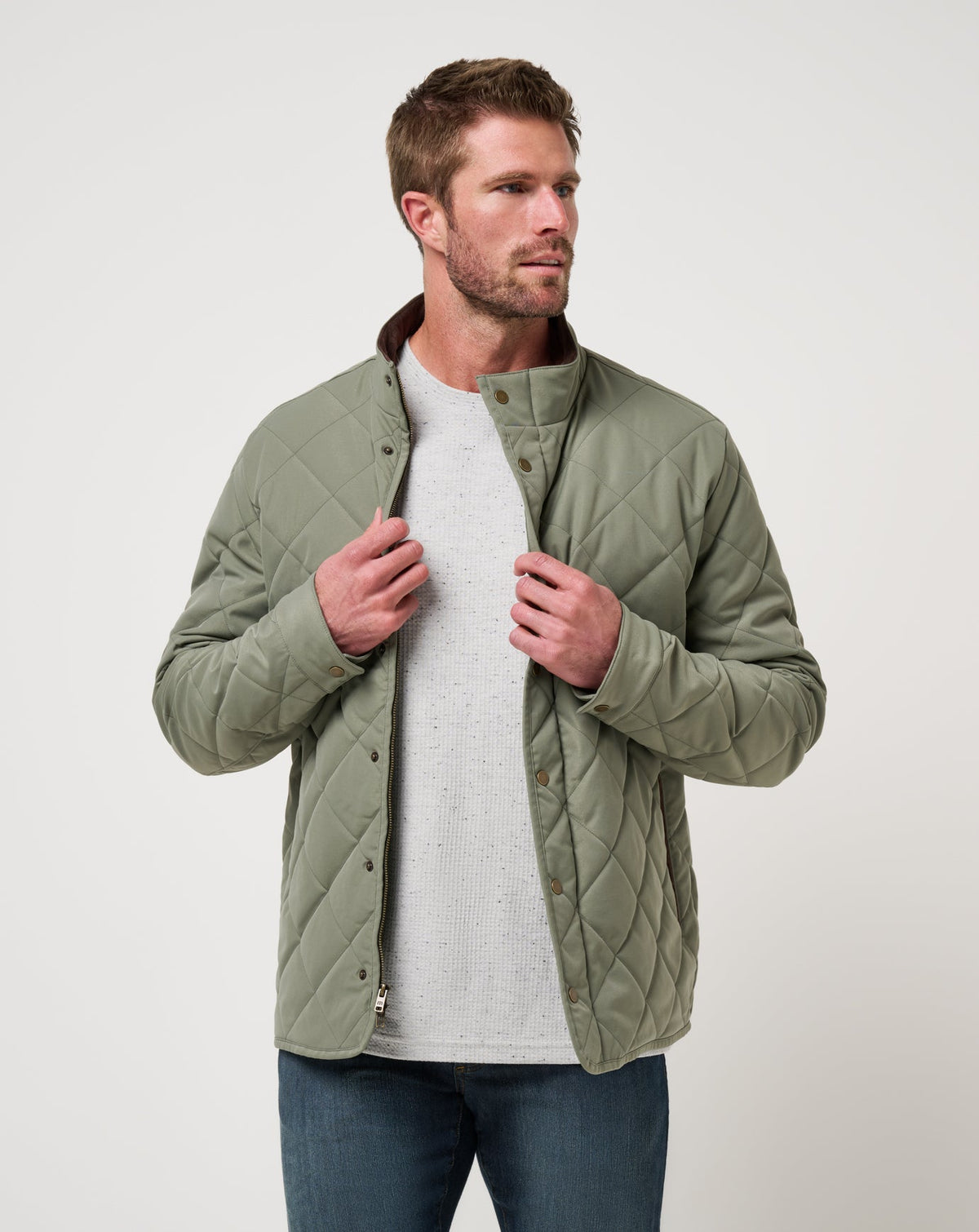 Highlander Jacket Dark Olive | Travis Mathew