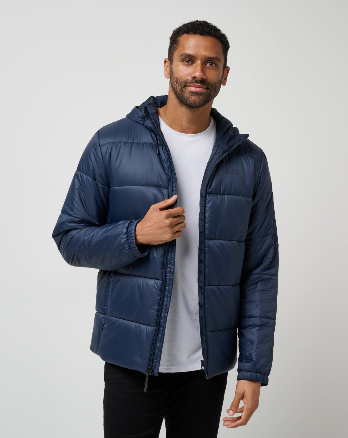 Aves Tech Puffer Jacket Total Eclipse | Travis Mathew