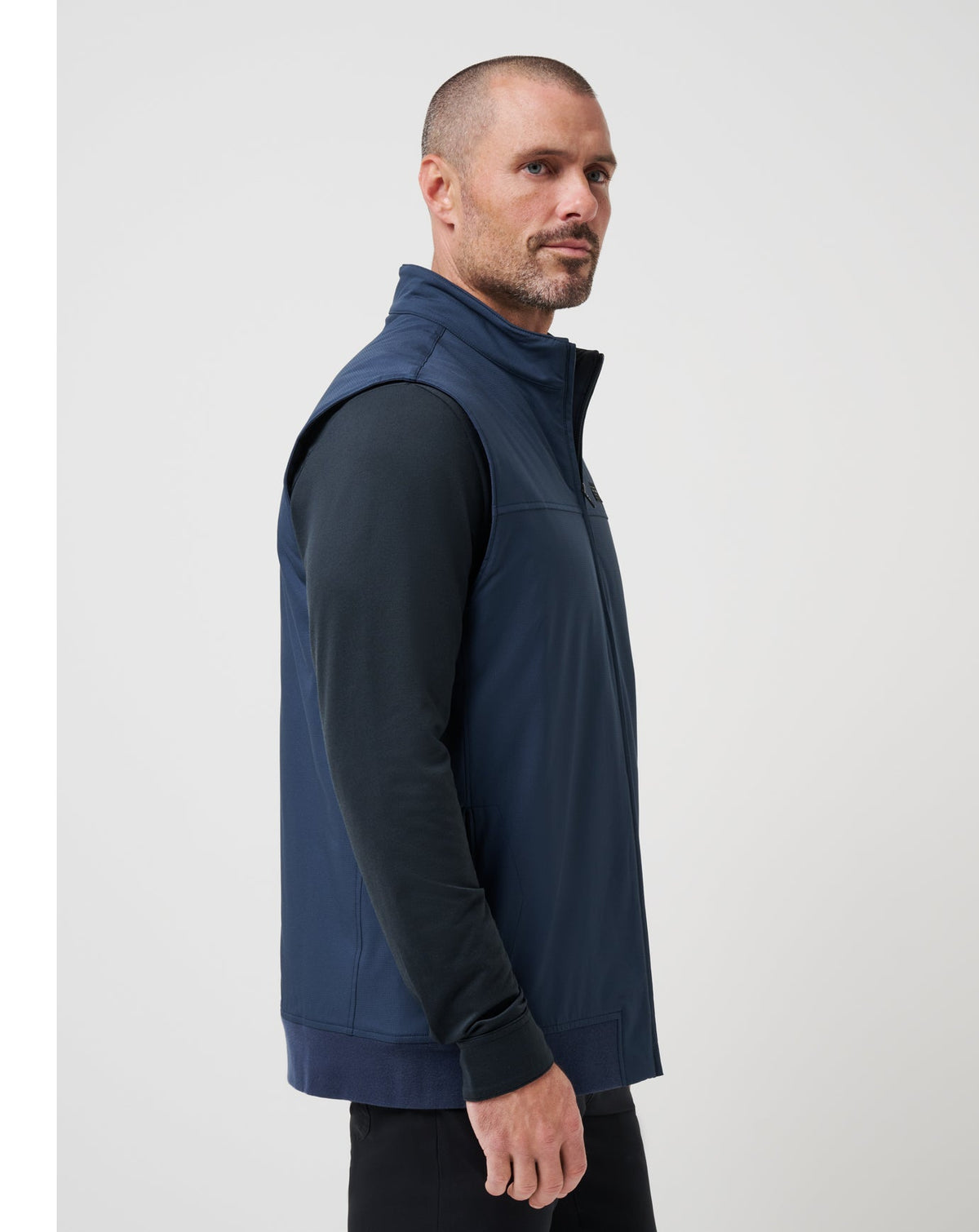 Wanderlust Vest Mood Indigo | Travis Mathew
