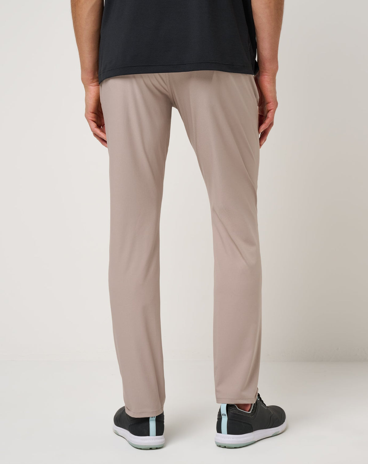 Wanderlust Golf Pant Khaki | Travis Mathew