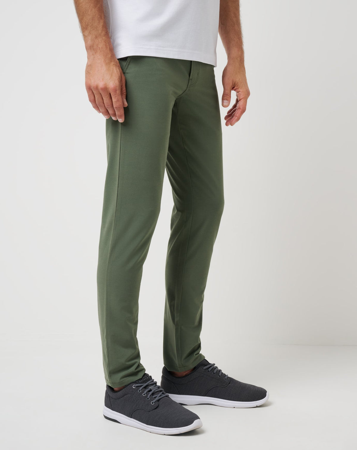 Open To Close Tech Chino Pant Thyme | Travis Mathew