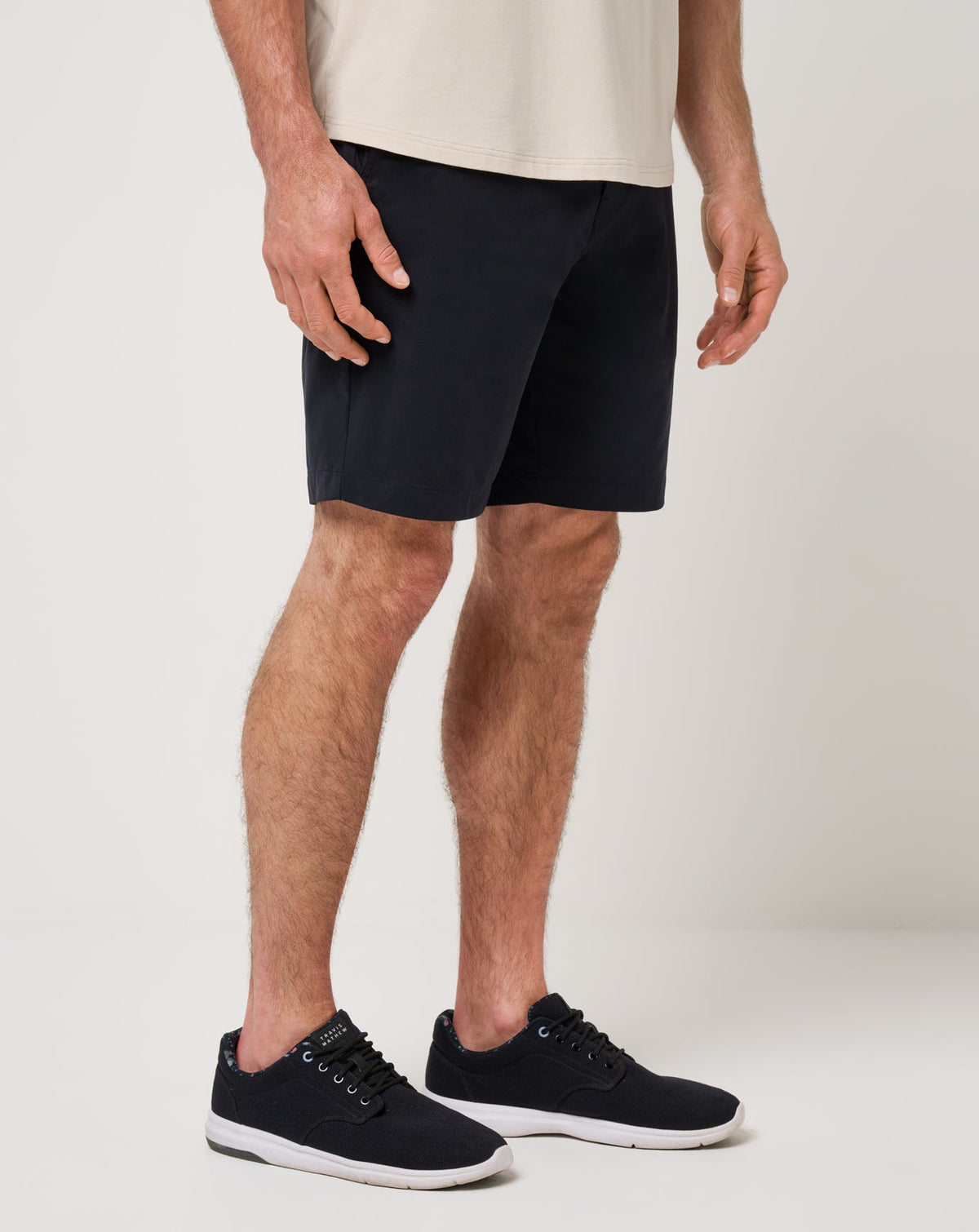 Tech Knit Short 9In Black | Travis Mathew