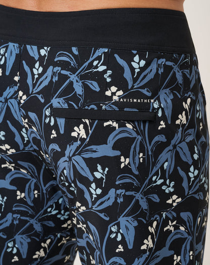 Relationship Status Boardshort 18.5In Black | Travis Mathew