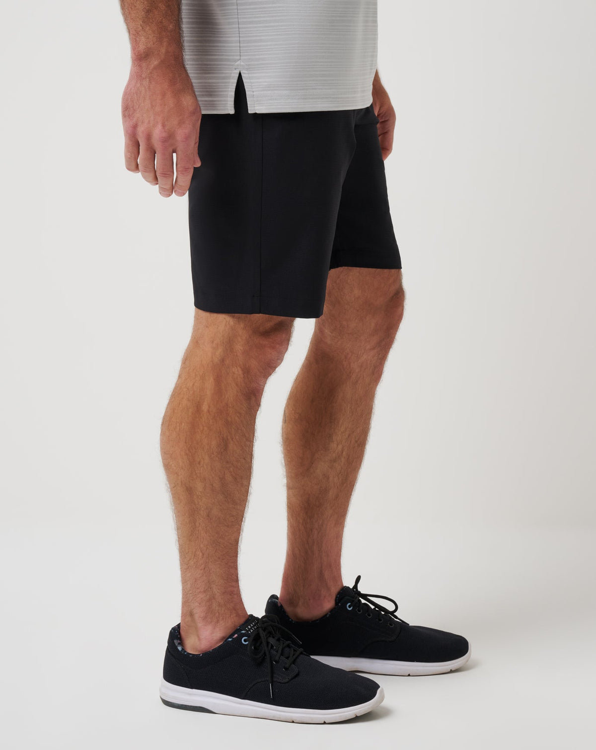 Wanderlust Short 9In Black | Travis Mathew