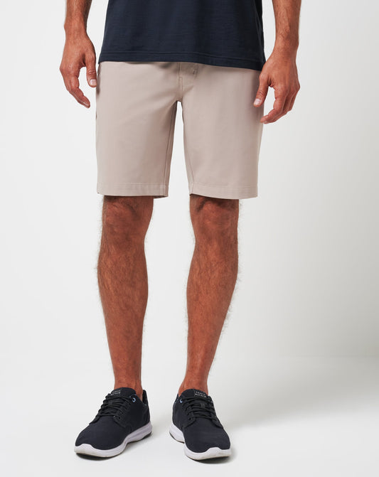 Wanderlust Short 9In Khaki | Travis Mathew