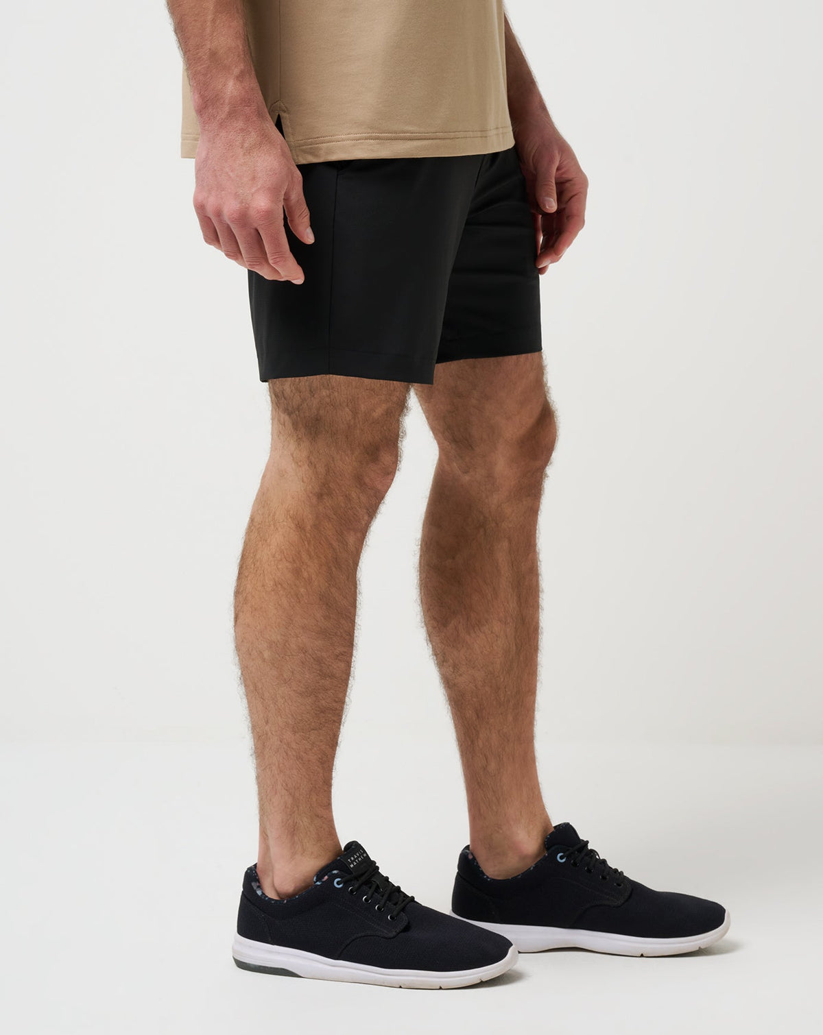 Wanderlust Short 7In Black | Travis Mathew