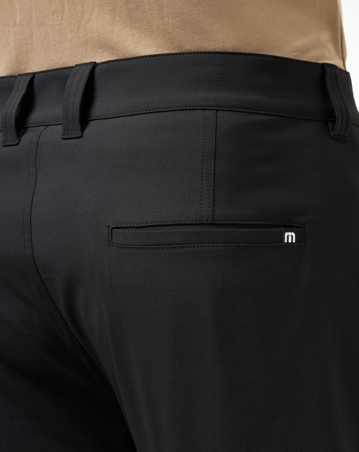 Wanderlust Short 7In Black | Travis Mathew