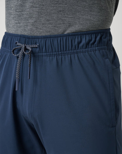 Wanderlust E-Waist Short 7.5In Mood Indigo | Travis Mathew