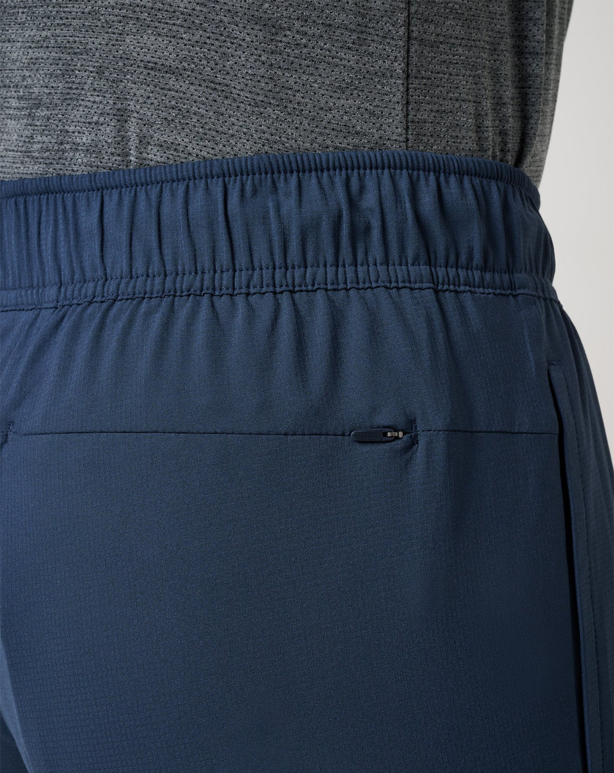 Wanderlust E-Waist Short 7.5In Mood Indigo | Travis Mathew