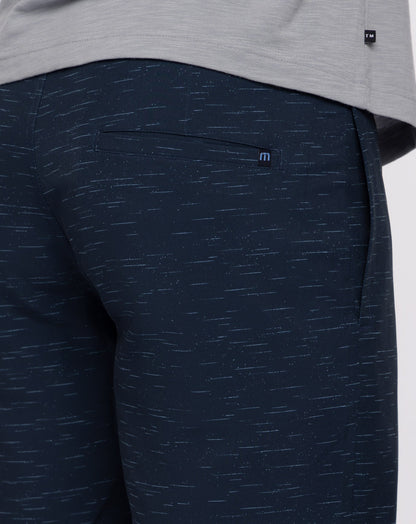 Solo Trip Short 9In Dress Blues | Travis Mathew