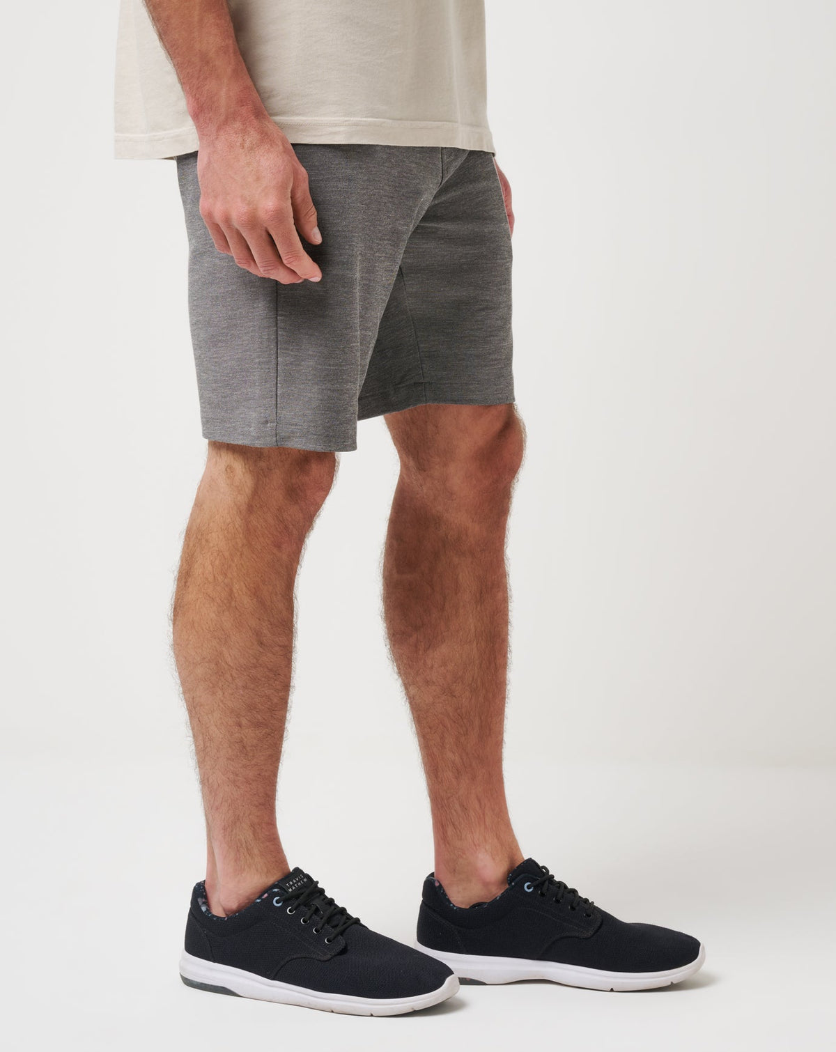 Adirondack Short 9In Heather Black | Travis Mathew