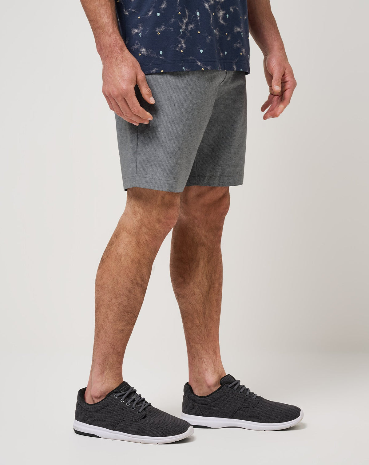 Call An Audible Short 9In Quiet Shade | Travis Mathew