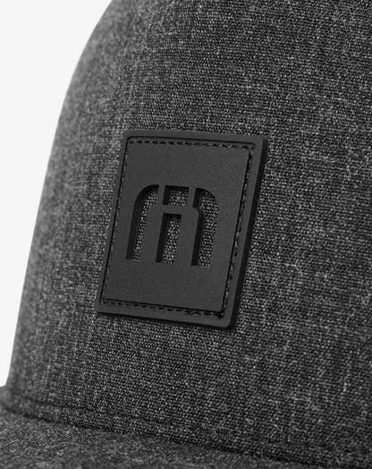 Snowdrift Snapback Hat Heather Black | Travis Mathew