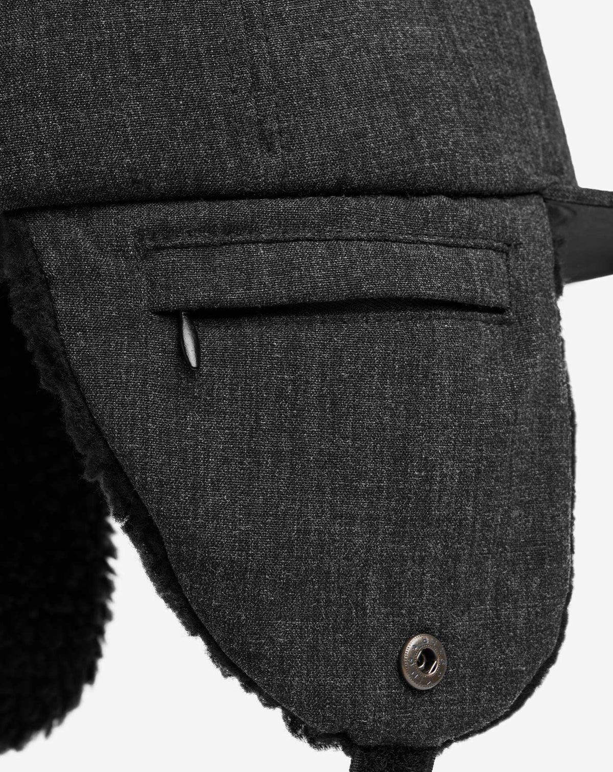 Snowdrift Snapback Hat Heather Black | Travis Mathew