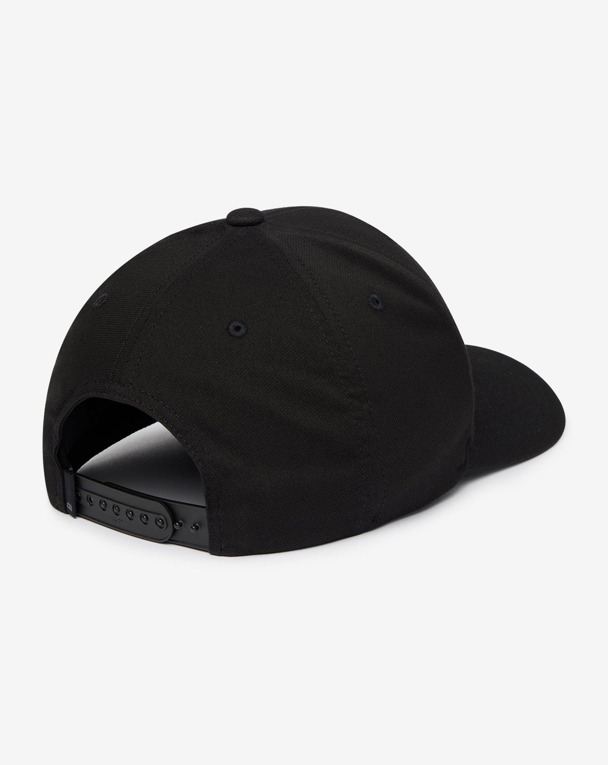 Boylston 2.0 Snapback Hat Black | Travis Mathew