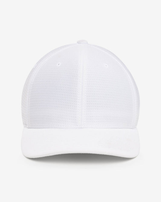 Nassau Fitted Hat White | Travis Mathew