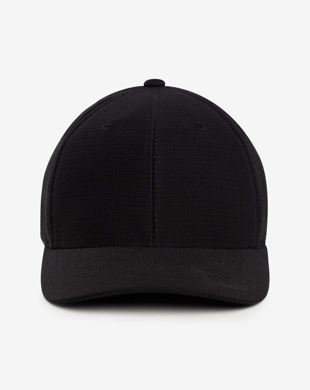 Nassau Fitted Hat Black | Travis Mathew