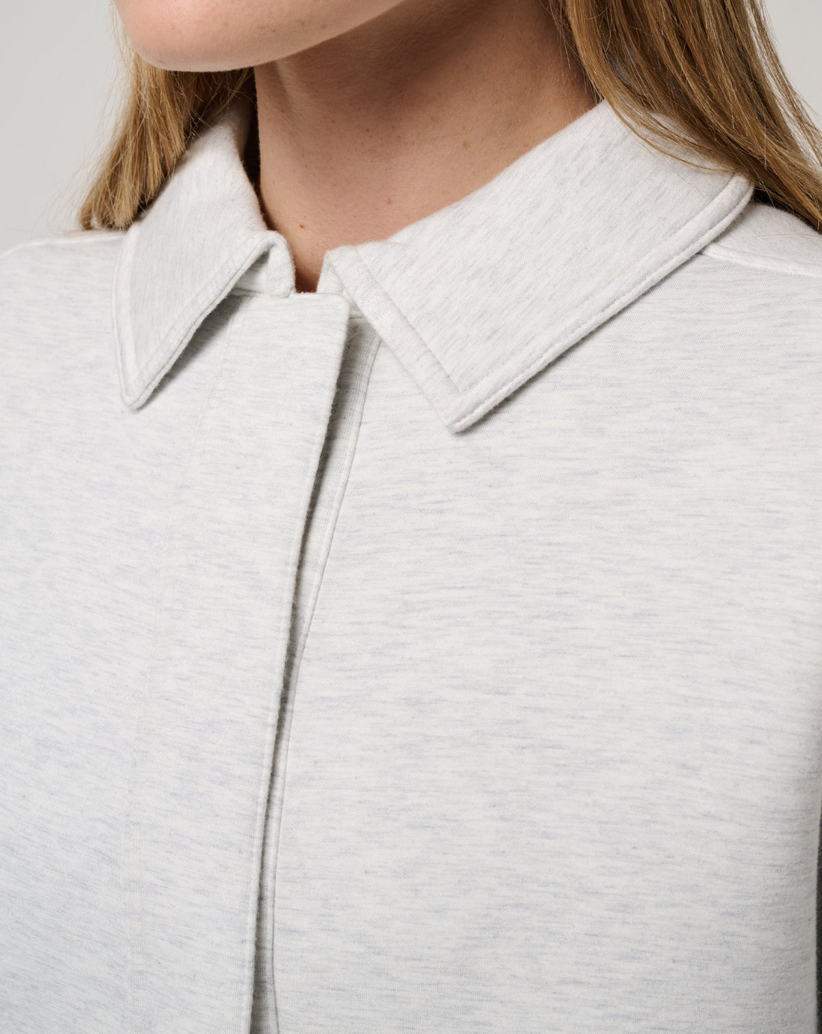 Cloudscape Button Down Heather Light Grey | Travis Mathew