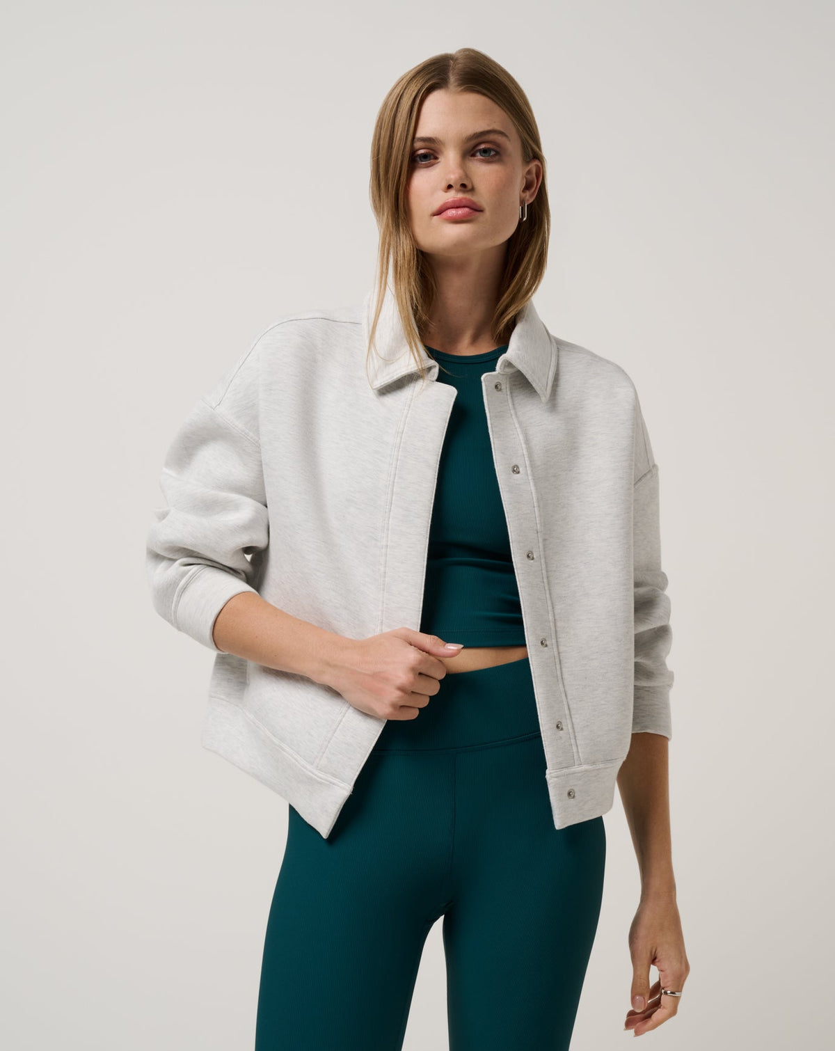 Cloudscape Button Down Heather Light Grey | Travis Mathew
