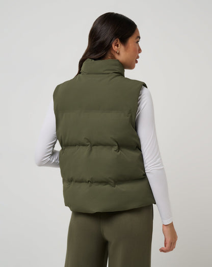 Moontide Bonded Puffer Vest Grape Leaf | Travis Mathew