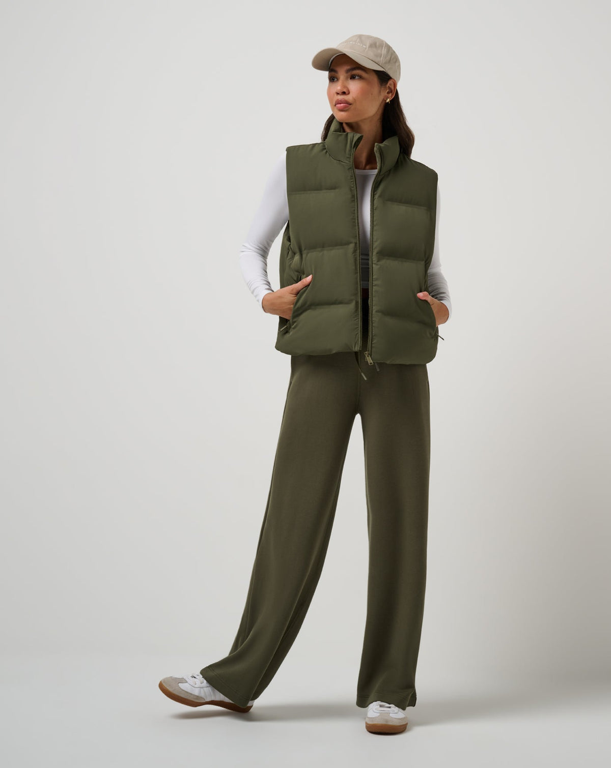 Moontide Bonded Puffer Vest Grape Leaf | Travis Mathew