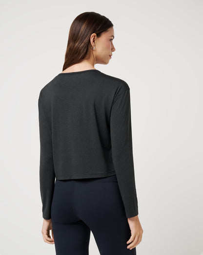 Skyloft Light Celestia Top Heather Black | Travis Mathew