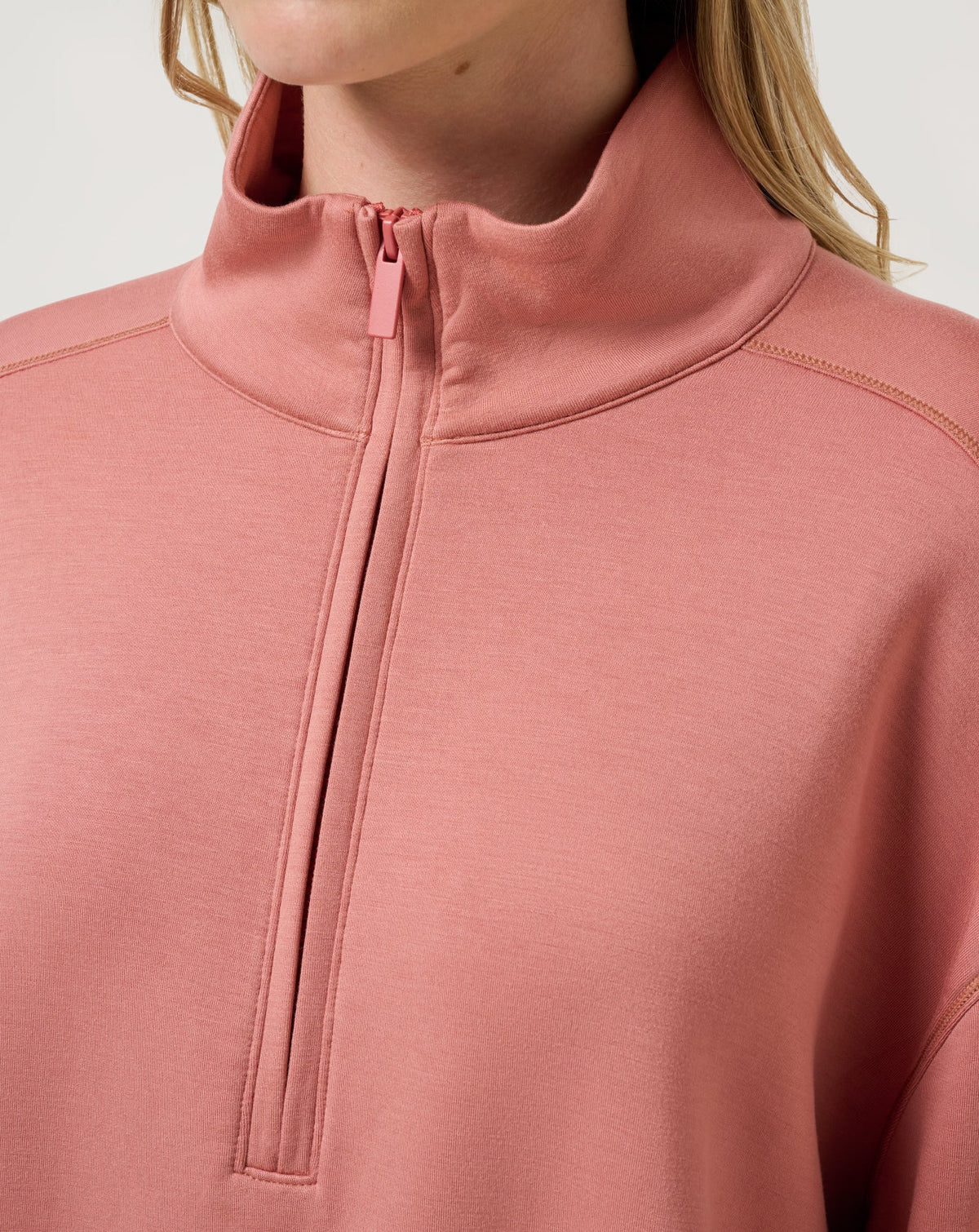Skyloft Soft Echo Half Zip Brick Dust | Travis Mathew