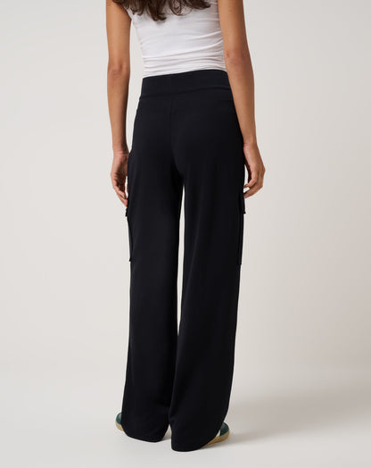 Friday Doubleknit Utility Wide Leg Pant Black | Travis Mathew