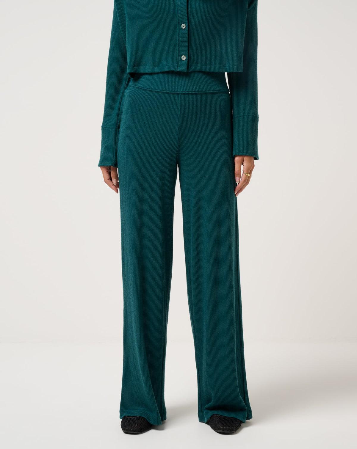 Evening Retreat Pant Dark Sea | Travis Mathew