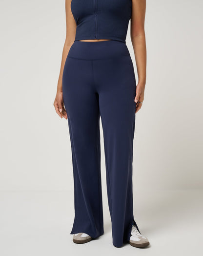 Moveknit Bonded Pant Navy Blazer | Travis Mathew