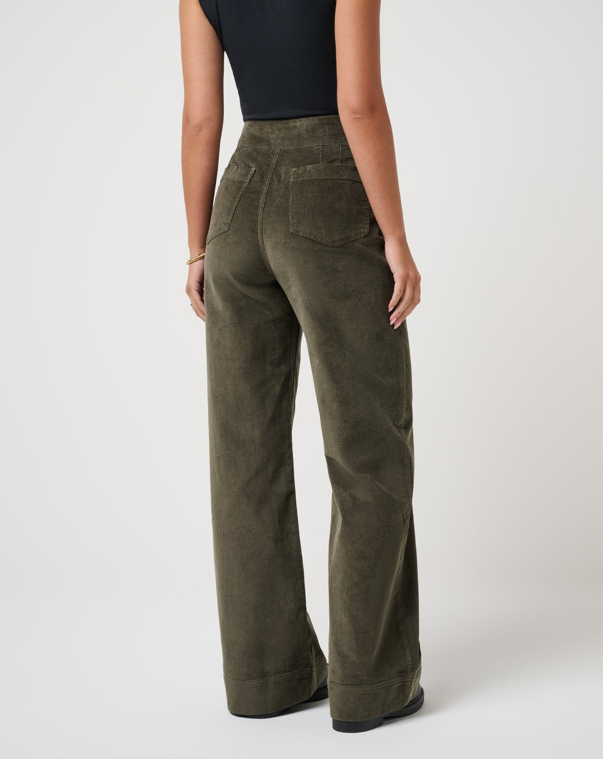 Everyday Cord Long Pant Grape Leaf | Travis Mathew
