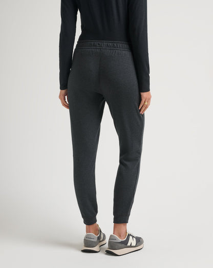 Cloud Fleece Jogger Heather Black | Travis Mathew
