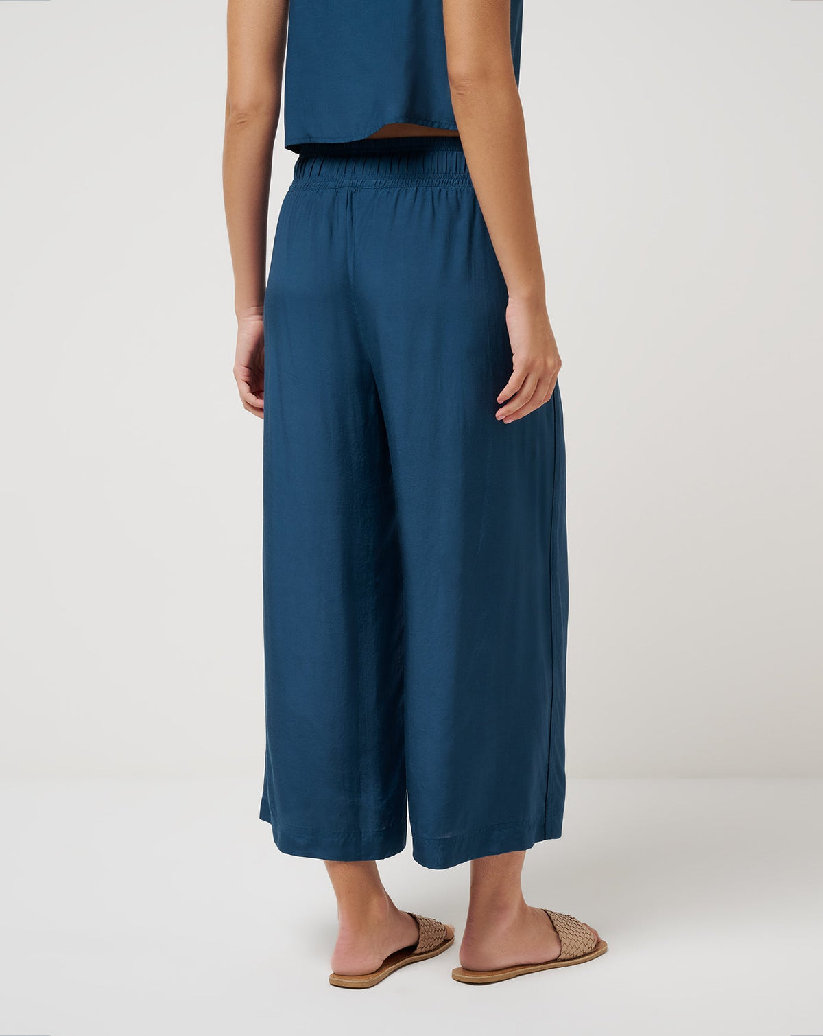 Savanna Cropped Wide Leg Pant Poseidon | Travis Mathew