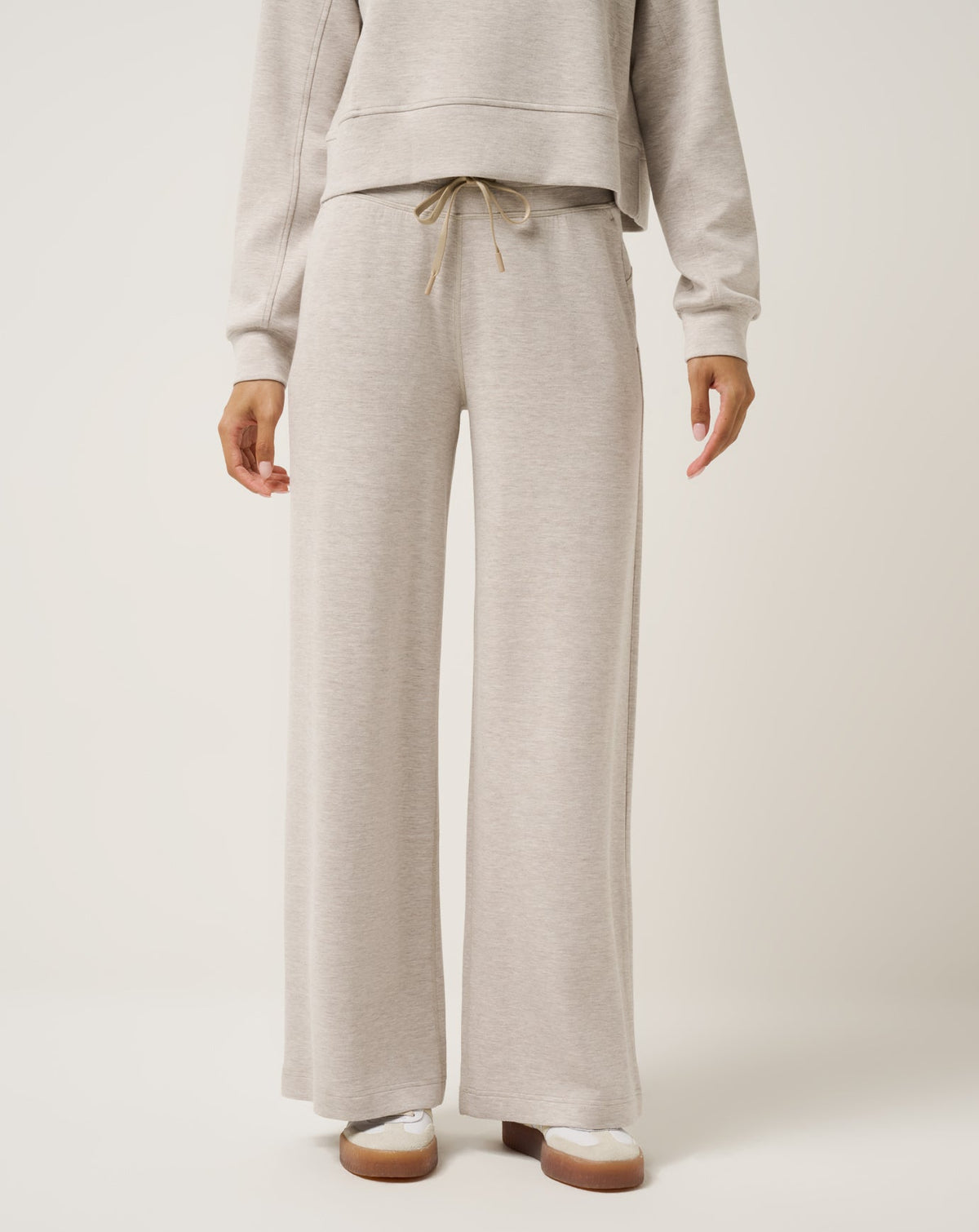 Skyloft Soft Wide Leg Pant Heather Savannah Tan | Travis Mathew