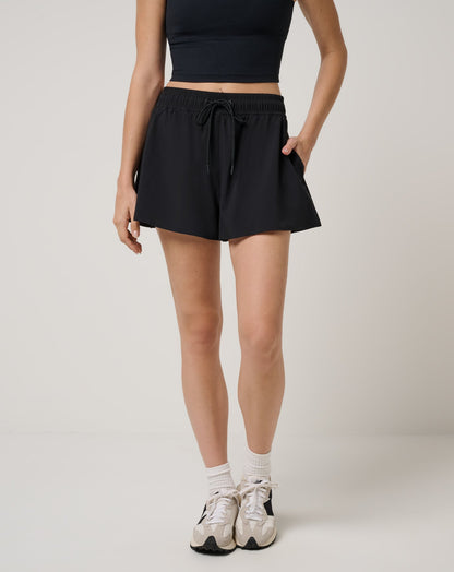 Breezeblend Challenger Short Black | Travis Mathew